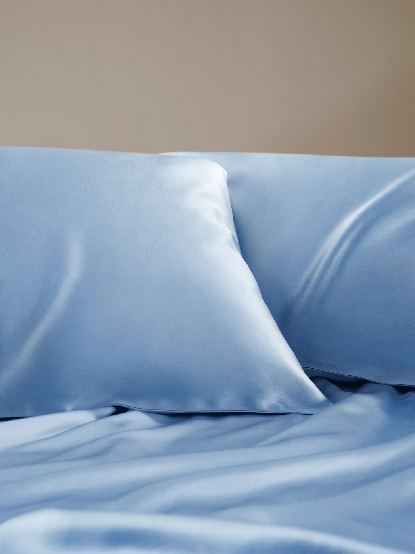 Aurelie Pure Silk Pillowcase | Baby Blue