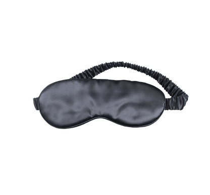 White Trousseau's 100% Mulberry Silk Eye Mask in Black. Offering the best affordable sleep products in Singapore, our sleep eye mask helps you sleep better and faster. Recommended by dermatologists, silk helps retain moisture in your skin naturally, preventing eye wrinkles. It is silky soft and cooling on the skin, perfect for sleeping!