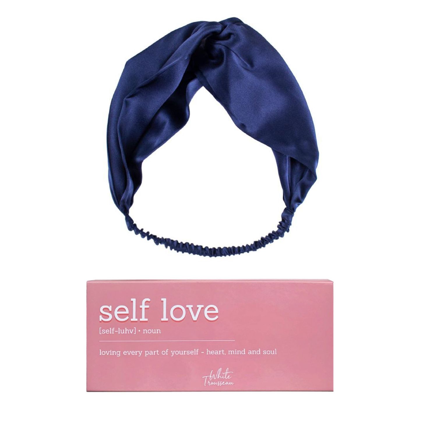 The White Trousseau Mulberry Silk Headband is crafted with 100% 19momme pure mulberry silk, which is ultra-gentle on hair to avoid pulling, snagging, or tugging.