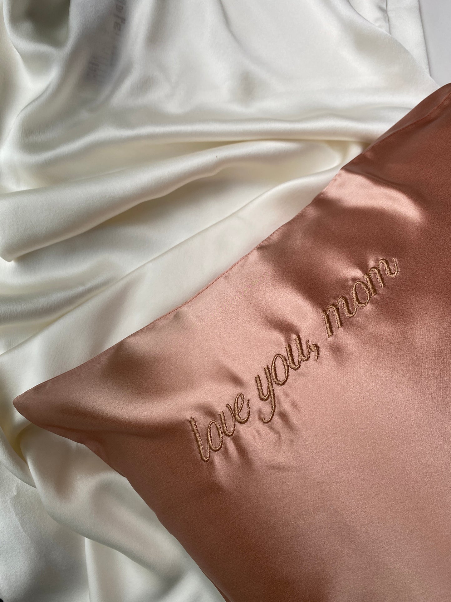 Make this gift extra special by personalising your silk mask and pillowcase with our embroidery services with a customised name or message.